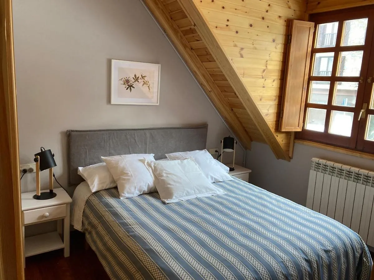 Eth Ceu De Salardu Apartment 0*,